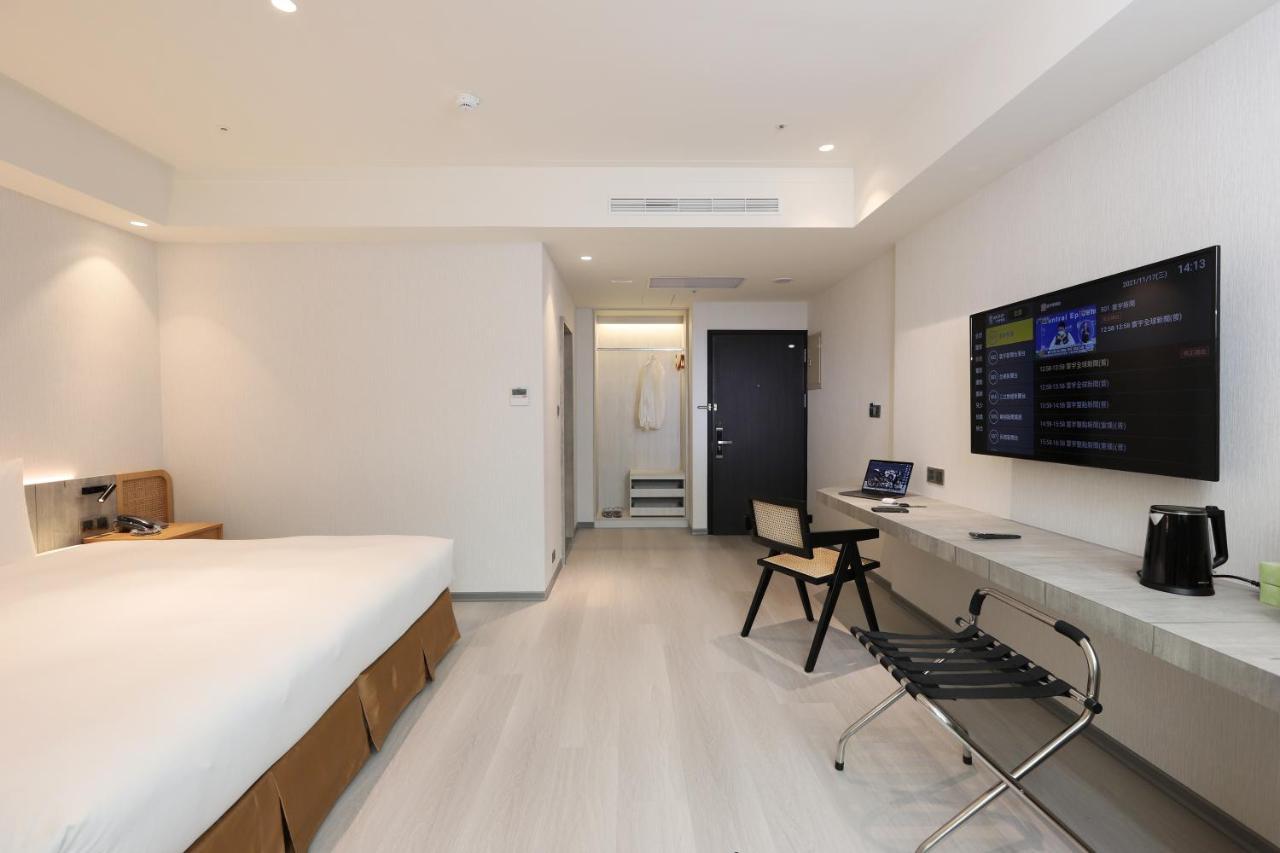 Dahu Park Hotel Taipei Exterior photo