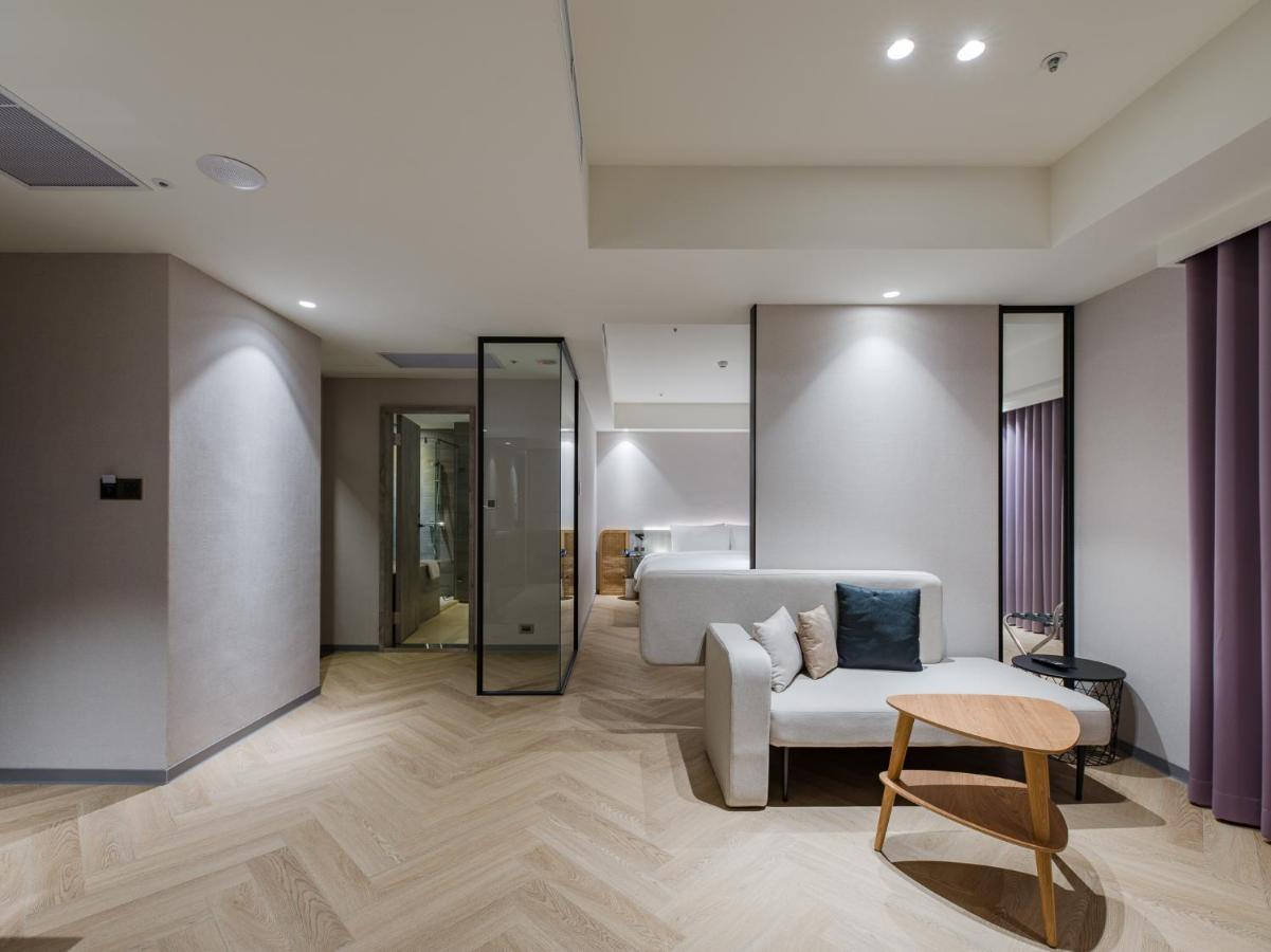 Dahu Park Hotel Taipei Exterior photo